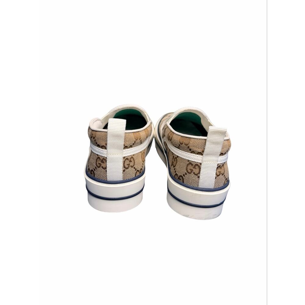 Gucci NIB 1977 Tennis Slip-On Sneaker in Beige Coated Canvas Monogram Size
39.5 - Picture 6 of 11
